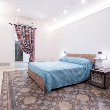 Suite Umbertino 39 Барі Екстер'єр фото